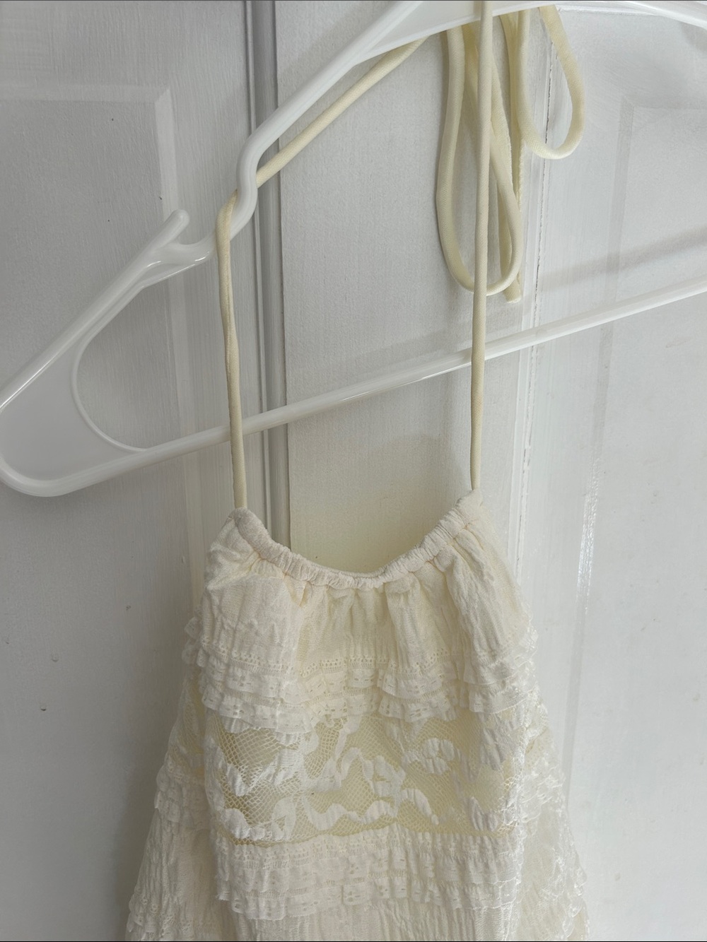Lace Ruffled Halter Top - Picture 2 of 8